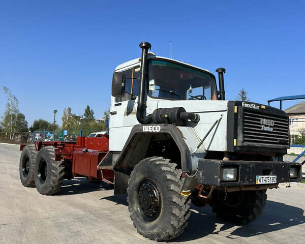 Серый Ивеко Магирус, объемом двигателя 10.85 л и пробегом 27 тыс. км за 20300 $, фото 1 на Automoto.ua