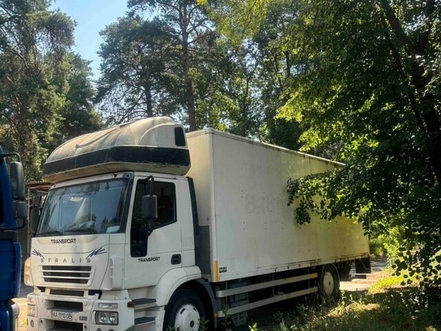 Белый Ивеко Стралис, объемом двигателя 7.79 л и пробегом 550 тыс. км за 19000 $, фото 1 на Automoto.ua