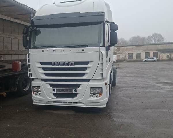 Белый Ивеко Стралис, объемом двигателя 0 л и пробегом 1 тыс. км за 6000 $, фото 1 на Automoto.ua