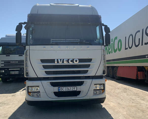 Белый Ивеко Стралис, объемом двигателя 10.3 л и пробегом 1 тыс. км за 8000 $, фото 1 на Automoto.ua