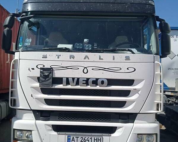 Білий Івеко Stralis, об'ємом двигуна 10.31 л та пробігом 667 тис. км за 22000 $, фото 1 на Automoto.ua