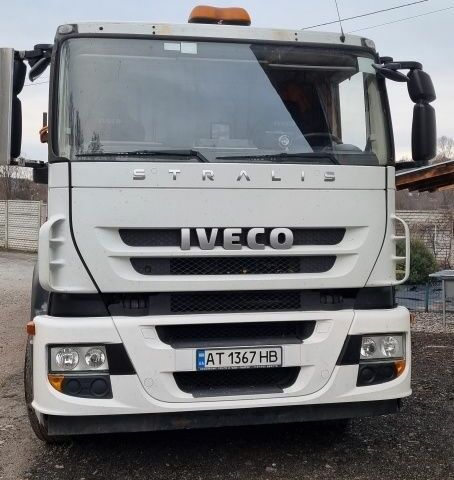 Білий Івеко Stralis, об'ємом двигуна 7.8 л та пробігом 288 тис. км за 39500 $, фото 1 на Automoto.ua