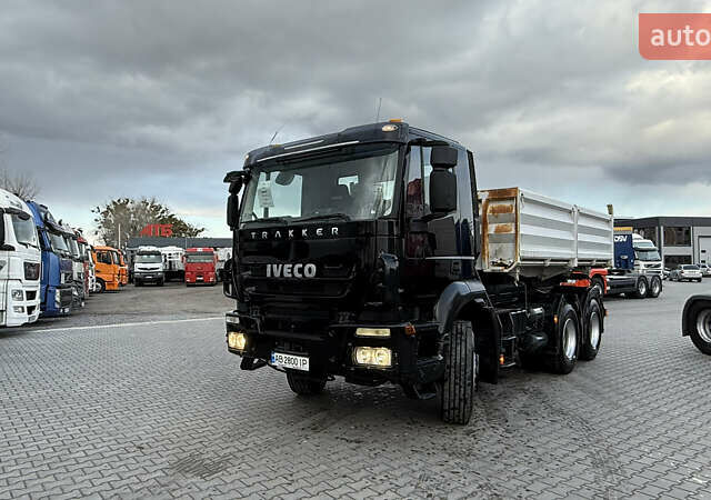 Черный Ивеко Стралис, объемом двигателя 12.9 л и пробегом 302 тыс. км за 45482 $, фото 1 на Automoto.ua