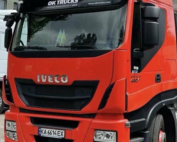 Ивеко Стралис 2015 в Киеве на Automoto.ua Оранжевый Ивеко Стралис, объемом двигателя 12.9 л и пробегом 398 тыс. км за 27850 $, фото 1 на Automoto.ua