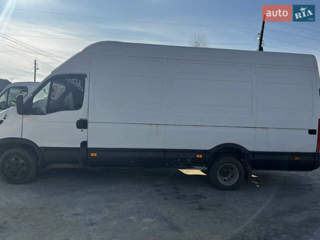 Белый Ивеко Турбо Дейли груз., объемом двигателя 2.8 л и пробегом 450 тыс. км за 7500 $, фото 1 на Automoto.ua