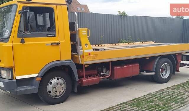 Желтый Ивеко Зета, объемом двигателя 6 л и пробегом 300 тыс. км за 13500 $, фото 1 на Automoto.ua