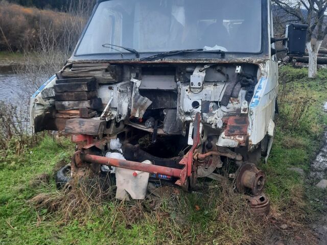 Івеко Другая, об'ємом двигуна 0 л та пробігом 0 тис. км за 1000 $, фото 1 на Automoto.ua