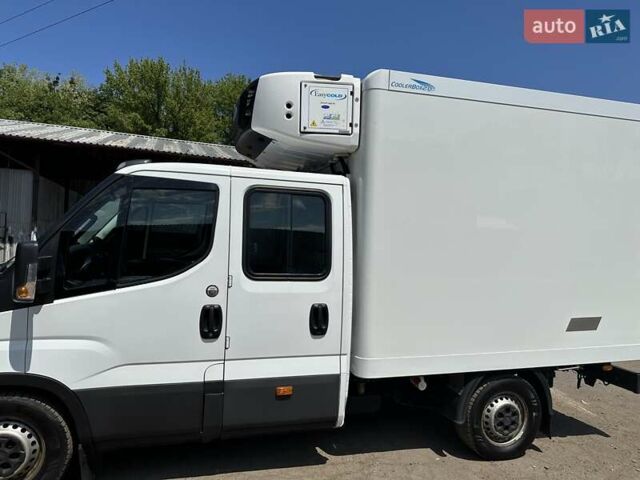 Ивеко TurboDaily, объемом двигателя 3 л и пробегом 305 тыс. км за 21000 $, фото 1 на Automoto.ua