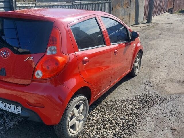 Червоний Джак Джей2, об'ємом двигуна 1 л та пробігом 80 тис. км за 3500 $, фото 1 на Automoto.ua
