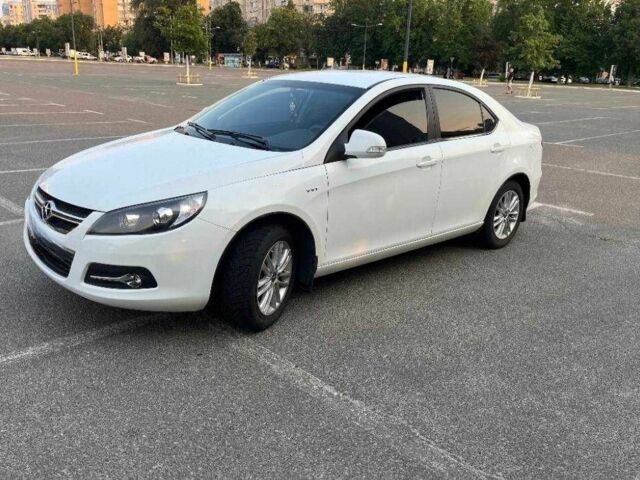 Білий Джак Джей5, об'ємом двигуна 1.5 л та пробігом 16 тис. км за 6499 $, фото 1 на Automoto.ua