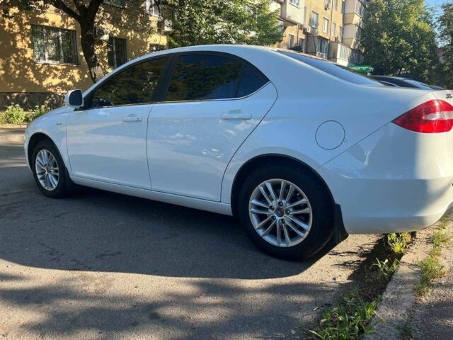 Білий Джак Джей5, об'ємом двигуна 1.5 л та пробігом 16 тис. км за 6523 $, фото 1 на Automoto.ua