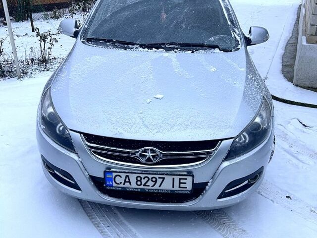 Сірий Джак Джей5, об'ємом двигуна 1.8 л та пробігом 197 тис. км за 4700 $, фото 1 на Automoto.ua