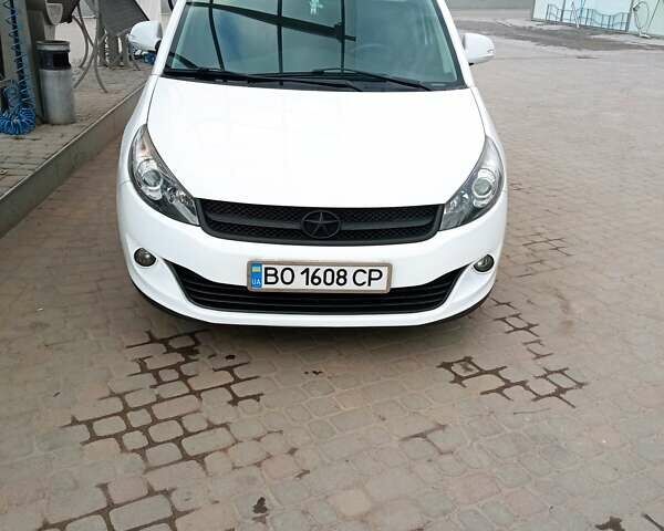 Белый Джак Джей6, объемом двигателя 2 л и пробегом 88 тыс. км за 9000 $, фото 1 на Automoto.ua