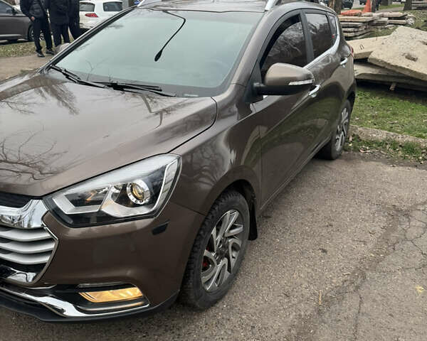 Коричневый Джак С2, объемом двигателя 1.5 л и пробегом 67 тыс. км за 9850 $, фото 1 на Automoto.ua