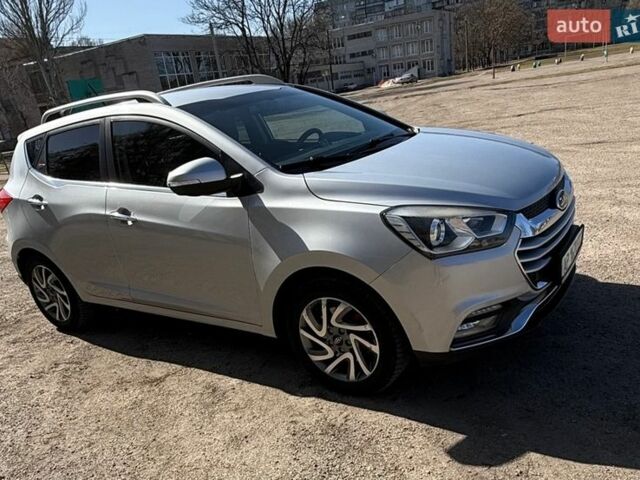 Серый Джак С2, объемом двигателя 1.5 л и пробегом 97 тыс. км за 9700 $, фото 1 на Automoto.ua