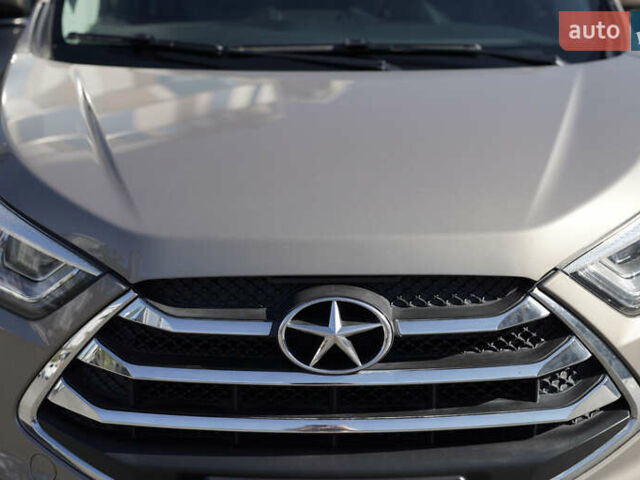 Джак С3, объемом двигателя 1.59 л и пробегом 48 тыс. км за 8600 $, фото 1 на Automoto.ua