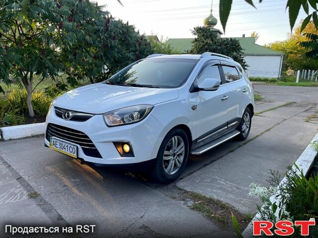 Белый Джак С5, объемом двигателя 2 л и пробегом 250 тыс. км за 6000 $, фото 1 на Automoto.ua