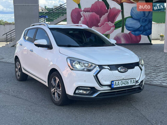Белый Джак iEV7S, объемом двигателя 0 л и пробегом 59 тыс. км за 9700 $, фото 1 на Automoto.ua