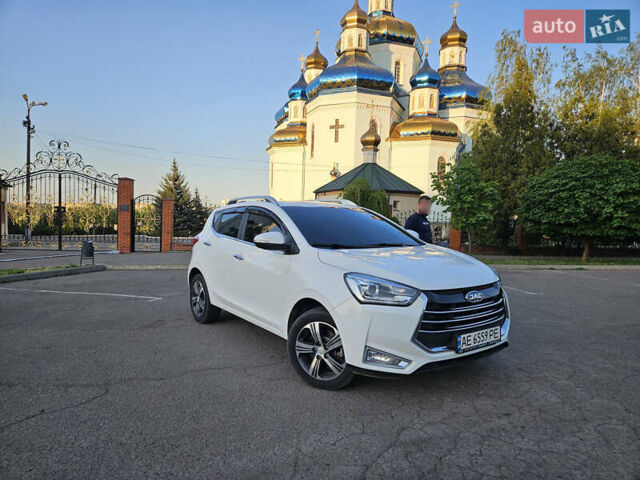 Белый Джак JS2, объемом двигателя 1.5 л и пробегом 87 тыс. км за 10500 $, фото 1 на Automoto.ua