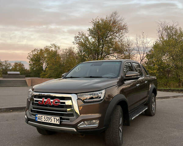 Коричневий Джак T8, об'ємом двигуна 2 л та пробігом 60 тис. км за 19500 $, фото 1 на Automoto.ua