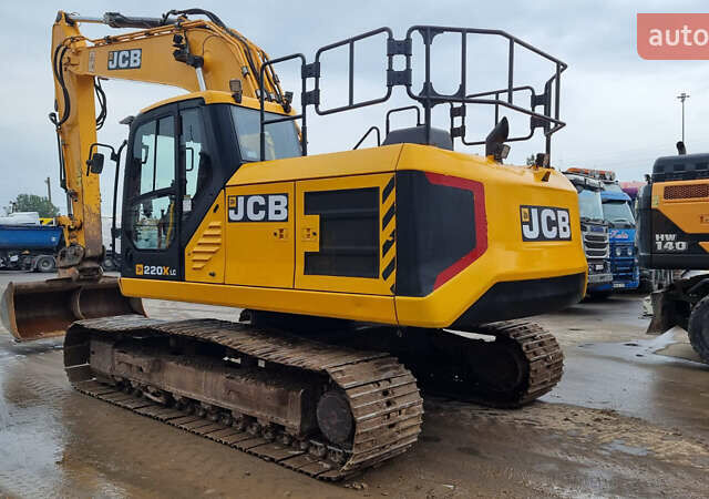 ЖЦБ 220LC Xtra, объемом двигателя 0 л и пробегом 5 тыс. км за 84909 $, фото 1 на Automoto.ua