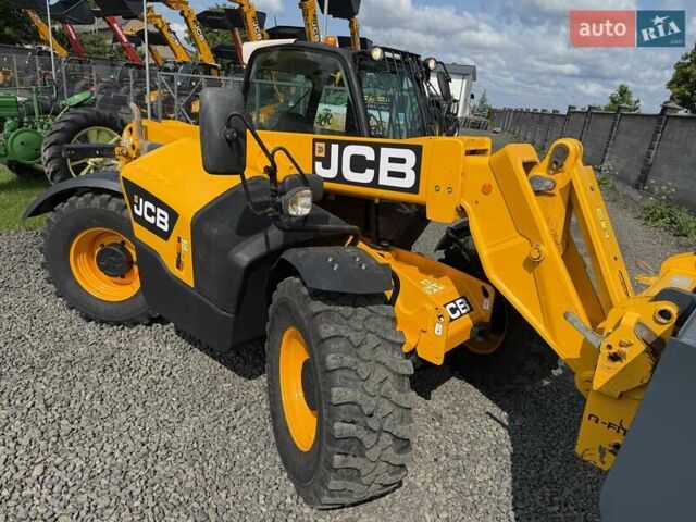Желтый ЖЦБ 531-70, объемом двигателя 4.4 л и пробегом 6 тыс. км за 52500 $, фото 1 на Automoto.ua