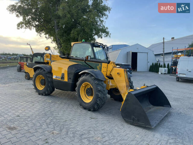 Жовтий ЖЦБ 535-95, об'ємом двигуна 4.4 л та пробігом 7 тис. км за 43000 $, фото 1 на Automoto.ua