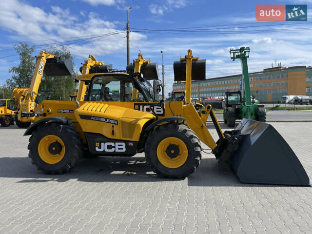 Желтый ЖЦБ 541-70, объемом двигателя 4.4 л и пробегом 4 тыс. км за 75000 $, фото 1 на Automoto.ua