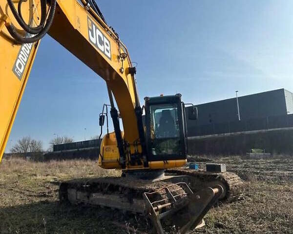 ЖЦБ JS 220LC 2013 в Киеве на Automoto.ua ЖЦБ JS 220LC, объемом двигателя 0 л и пробегом 0 тыс. км за 74614 $, фото 1 на Automoto.ua