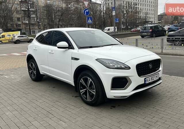 Белый Ягуар E-Pace, объемом двигателя 2 л и пробегом 46 тыс. км за 46000 $, фото 1 на Automoto.ua