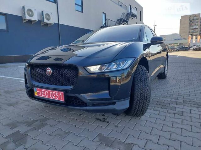 Черный Ягуар E-Pace, объемом двигателя 0 л и пробегом 144 тыс. км за 25500 $, фото 1 на Automoto.ua