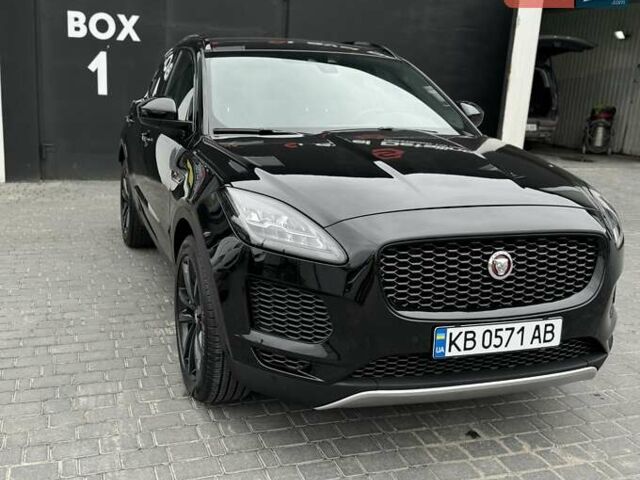 Черный Ягуар E-Pace, объемом двигателя 2 л и пробегом 72 тыс. км за 33300 $, фото 1 на Automoto.ua