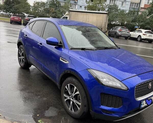 Синий Ягуар E-Pace, объемом двигателя 2 л и пробегом 50 тыс. км за 27000 $, фото 1 на Automoto.ua
