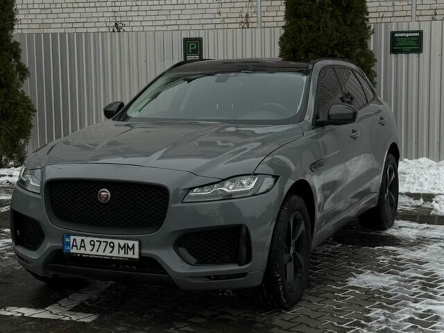 Білий Ягуар Ф-Пейс, об'ємом двигуна 3 л та пробігом 163 тис. км за 21000 $, фото 1 на Automoto.ua