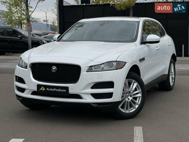 Білий Ягуар Ф-Пейс, об'ємом двигуна 2 л та пробігом 106 тис. км за 28000 $, фото 1 на Automoto.ua