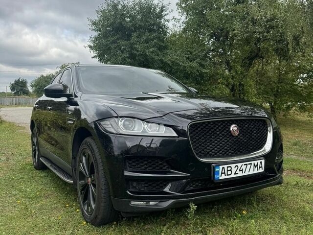 Чорний Ягуар Ф-Пейс, об'ємом двигуна 2 л та пробігом 211 тис. км за 15900 $, фото 1 на Automoto.ua