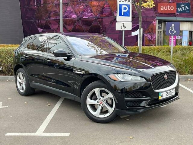 Ягуар Ф-Пейс 2017 в Киеве на Automoto.ua Черный Ягуар Ф-Пейс, объемом двигателя 2 л и пробегом 214 тыс. км за 20990 $, фото 1 на Automoto.ua