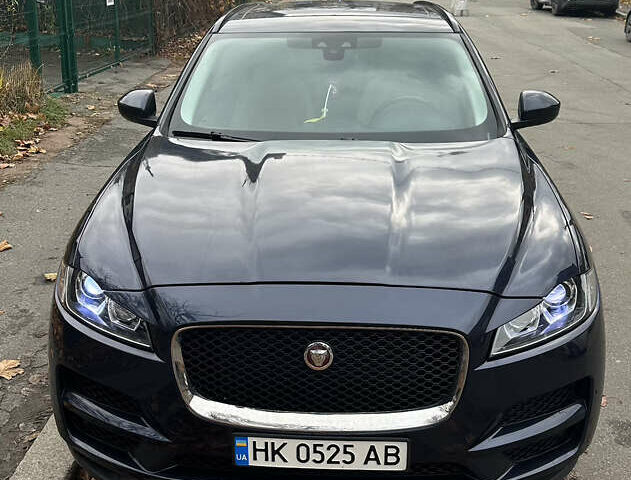 Синий Ягуар Ф-Пейс, объемом двигателя 2 л и пробегом 92 тыс. км за 16999 $, фото 1 на Automoto.ua
