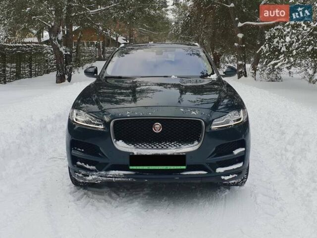 Зеленый Ягуар Ф-Пейс, объемом двигателя 2 л и пробегом 65 тыс. км за 30000 $, фото 1 на Automoto.ua