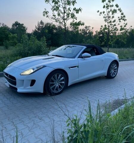 Білий Ягуар Ф-Тайп, об'ємом двигуна 3 л та пробігом 123 тис. км за 44000 $, фото 1 на Automoto.ua