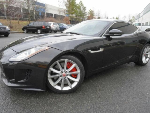 Черный Ягуар Ф-Тайп, объемом двигателя 3 л и пробегом 73 тыс. км за 7500 $, фото 1 на Automoto.ua