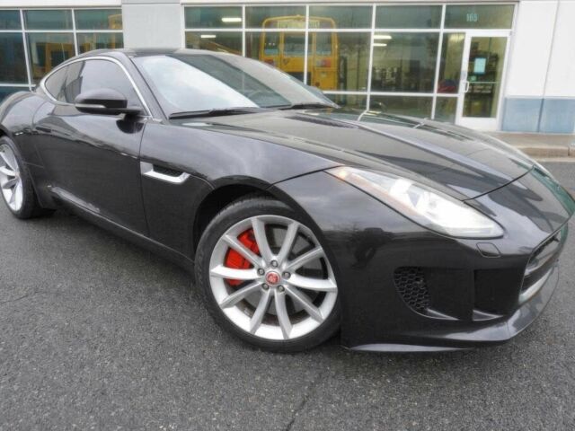 Черный Ягуар Ф-Тайп, объемом двигателя 3 л и пробегом 75 тыс. км за 7500 $, фото 1 на Automoto.ua