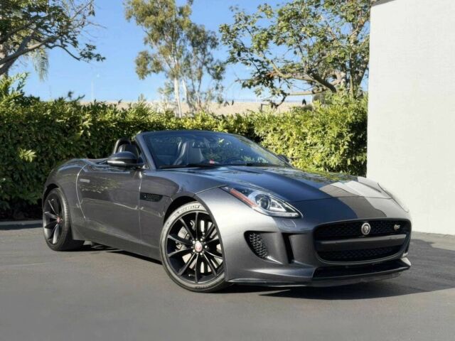 Сірий Ягуар Ф-Тайп, об'ємом двигуна 3 л та пробігом 75 тис. км за 7350 $, фото 1 на Automoto.ua