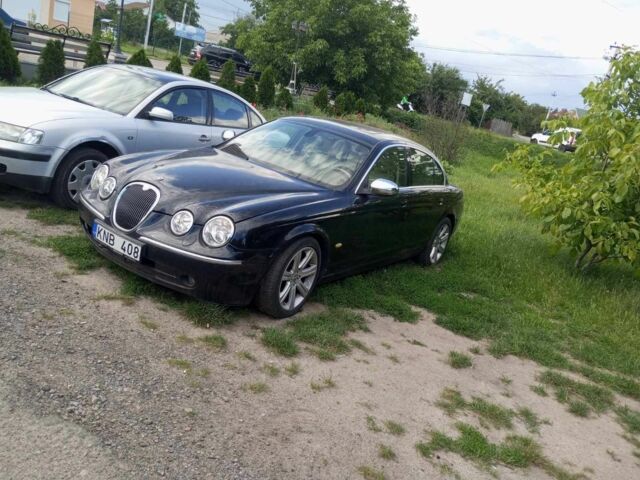 Черный Ягуар С-Тайп, объемом двигателя 2.7 л и пробегом 143 тыс. км за 2616 $, фото 1 на Automoto.ua