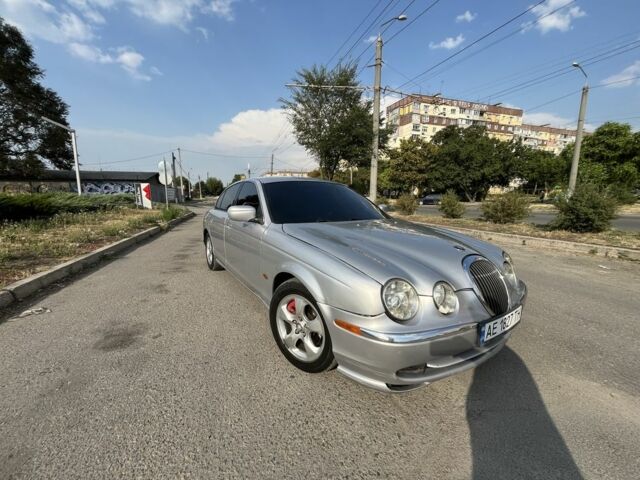Сірий Ягуар S-Type, об'ємом двигуна 3 л та пробігом 140 тис. км за 5000 $, фото 1 на Automoto.ua