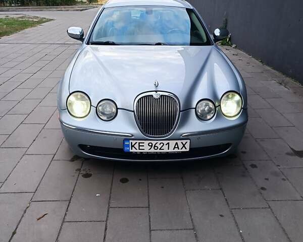 Сірий Ягуар S-Type, об'ємом двигуна 2.97 л та пробігом 134 тис. км за 5000 $, фото 1 на Automoto.ua