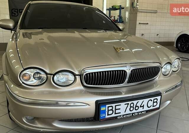 Бежевий Ягуар Х-Тайп, об'ємом двигуна 2.97 л та пробігом 200 тис. км за 5550 $, фото 1 на Automoto.ua
