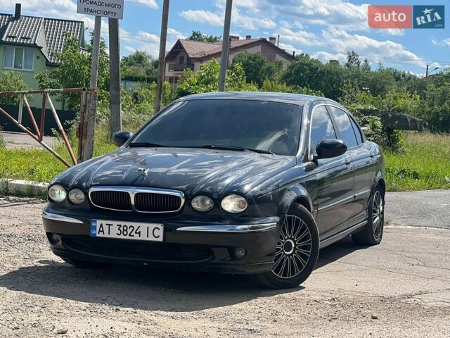 Чорний Ягуар Х-Тайп, об'ємом двигуна 2.1 л та пробігом 300 тис. км за 3850 $, фото 1 на Automoto.ua
