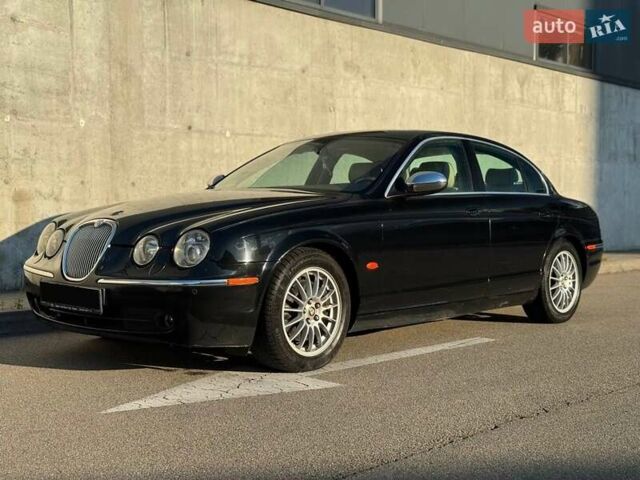 Чорний Ягуар Х-Тайп, об'ємом двигуна 3 л та пробігом 100 тис. км за 6000 $, фото 1 на Automoto.ua