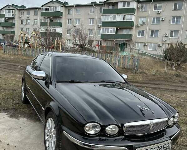 Чорний Ягуар Х-Тайп, об'ємом двигуна 2.1 л та пробігом 132 тис. км за 6200 $, фото 1 на Automoto.ua